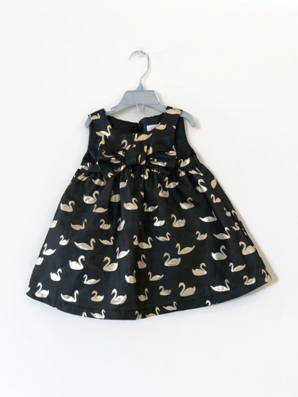 Cat & Jack. Toddlers dress with bow